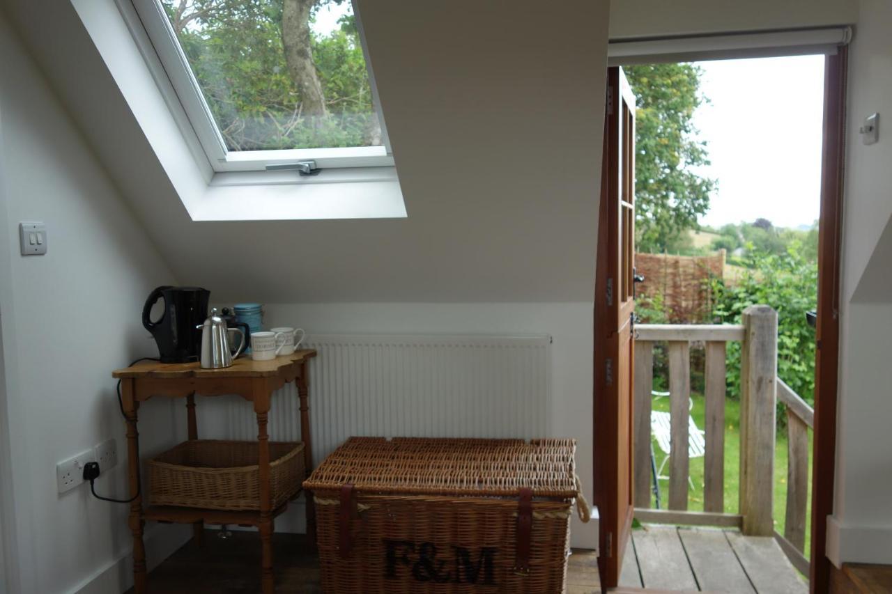 The Roost Apartamento Semley Exterior foto