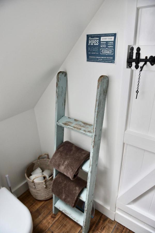The Roost Apartamento Semley Exterior foto